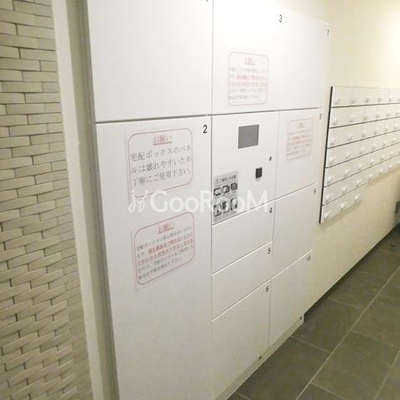 
						ザ・パークハビオ日本橋小伝馬町 宅配BOX