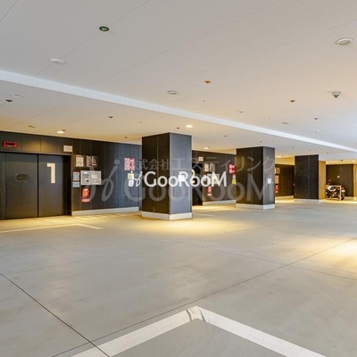 
						パークアクシス豊洲キャナル  駐車場