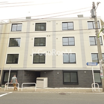 
						グランパセオ祐天寺イースト 外観写真