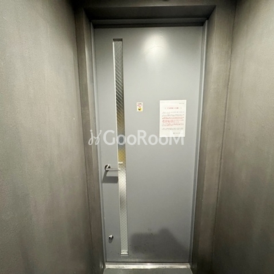 
						シーズンフラッツ代々木 ゴミ置き場