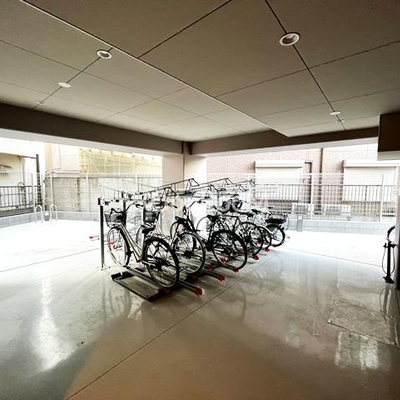 
						クレストコート町屋 外観・共用部写真14