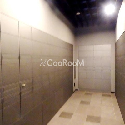 
						ライオンズフォーシア清澄白河  宅配BOX