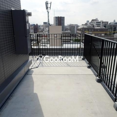 
						コンフォリア日暮里 ルーフバルコニー2