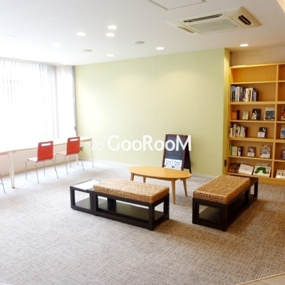 
						プライムアーバン新宿夏目坂タワーレジデンス ロビー