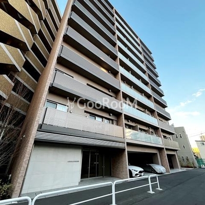 
						クレストコート町屋 外観・共用部写真 1