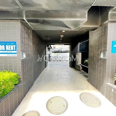 
						レジディア月島Ⅲ 通路