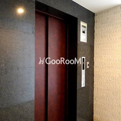 
						KDXレジデンス品川シーサイド エレベーター