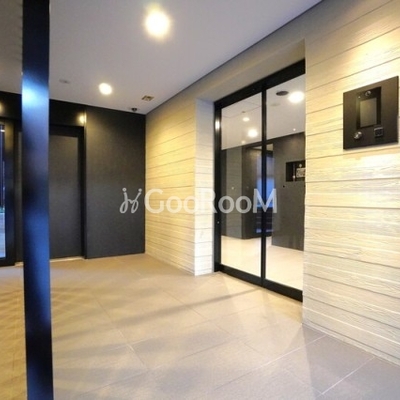 
						ラティエラ品川西大井 エントランス