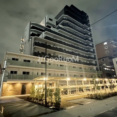 
						コンフォリア・リヴ豊洲キャナル 外観4