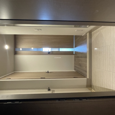 
						ミリアレジデンス浅草橋　エレベーター