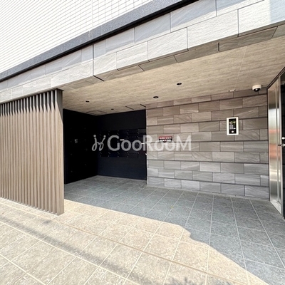 
						グローリオシェルト池袋2 エントランス