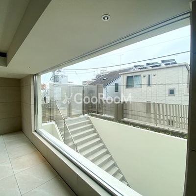 
						クラリティア横浜反町　廊下2