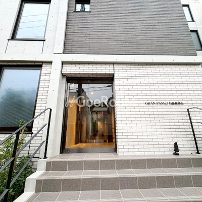 
						グランパセオ目黒花房山 エントランス