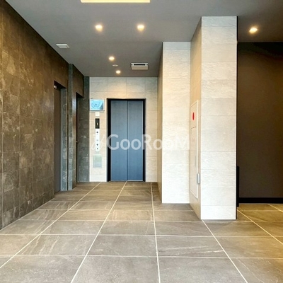 
						グランカーサ船堀1 エレベーターホール