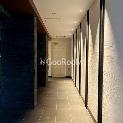 
						レジディア御茶ノ水3 廊下