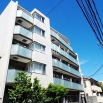 カスタリア目黒平町