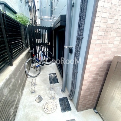 
						ウェルスクエア学芸大学2 駐輪場