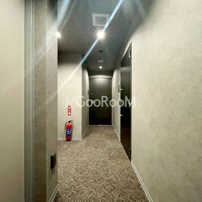 
						トラディス両国3 廊下