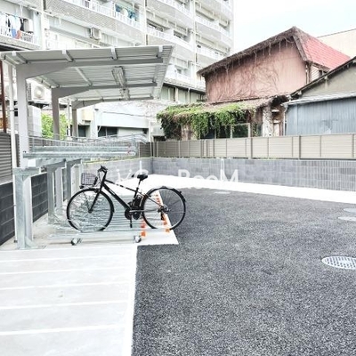 
						アイフラット中目黒　駐輪場