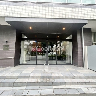 
						レジディア杉並方南町のエントランス